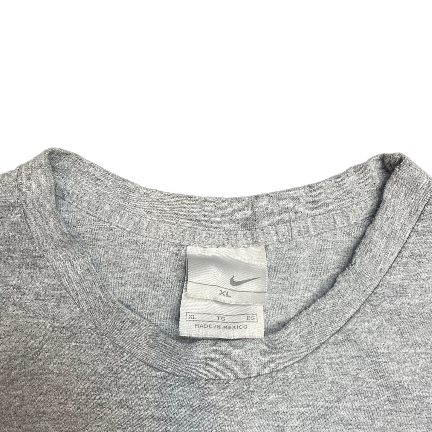 2000s Essentials Grey Nike Shirt - L/XL