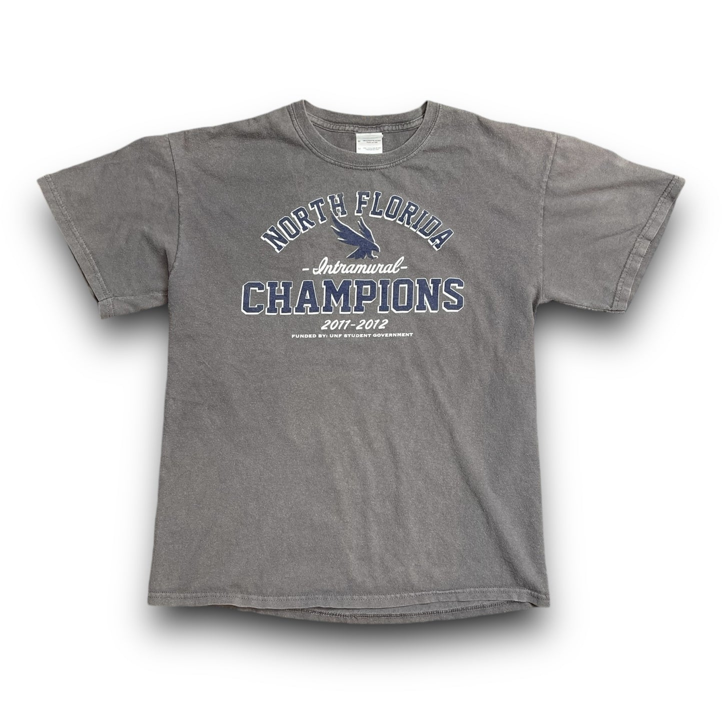 MODERN University of North Florida (UNF) Intramural Shirt -  M