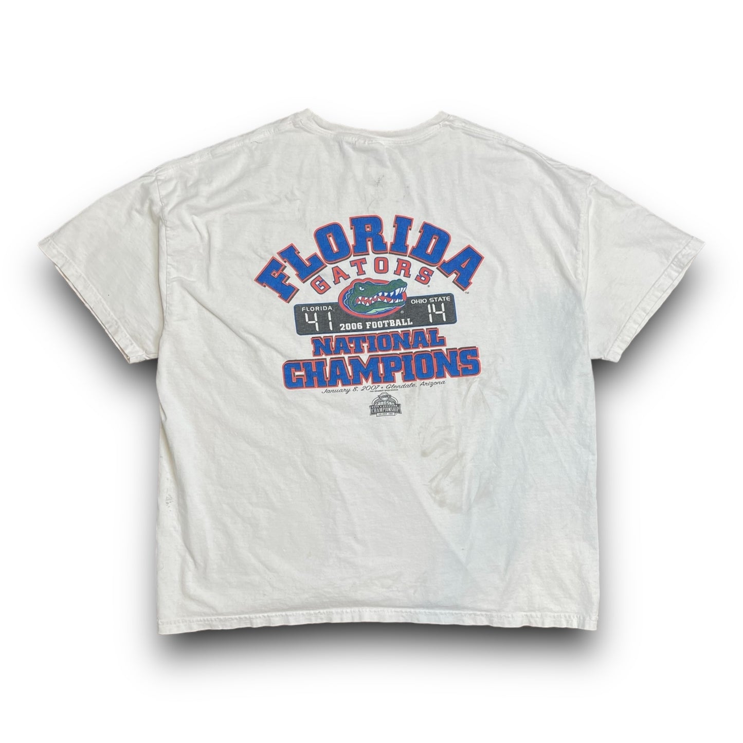 2006 Thrashed Florida Gators (UF) National Champs Shirt - XL